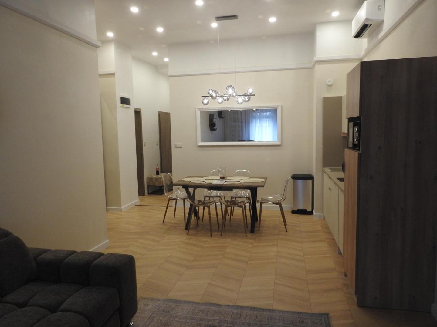 Marton'S Dessewffy Apartments Budapest Esterno foto